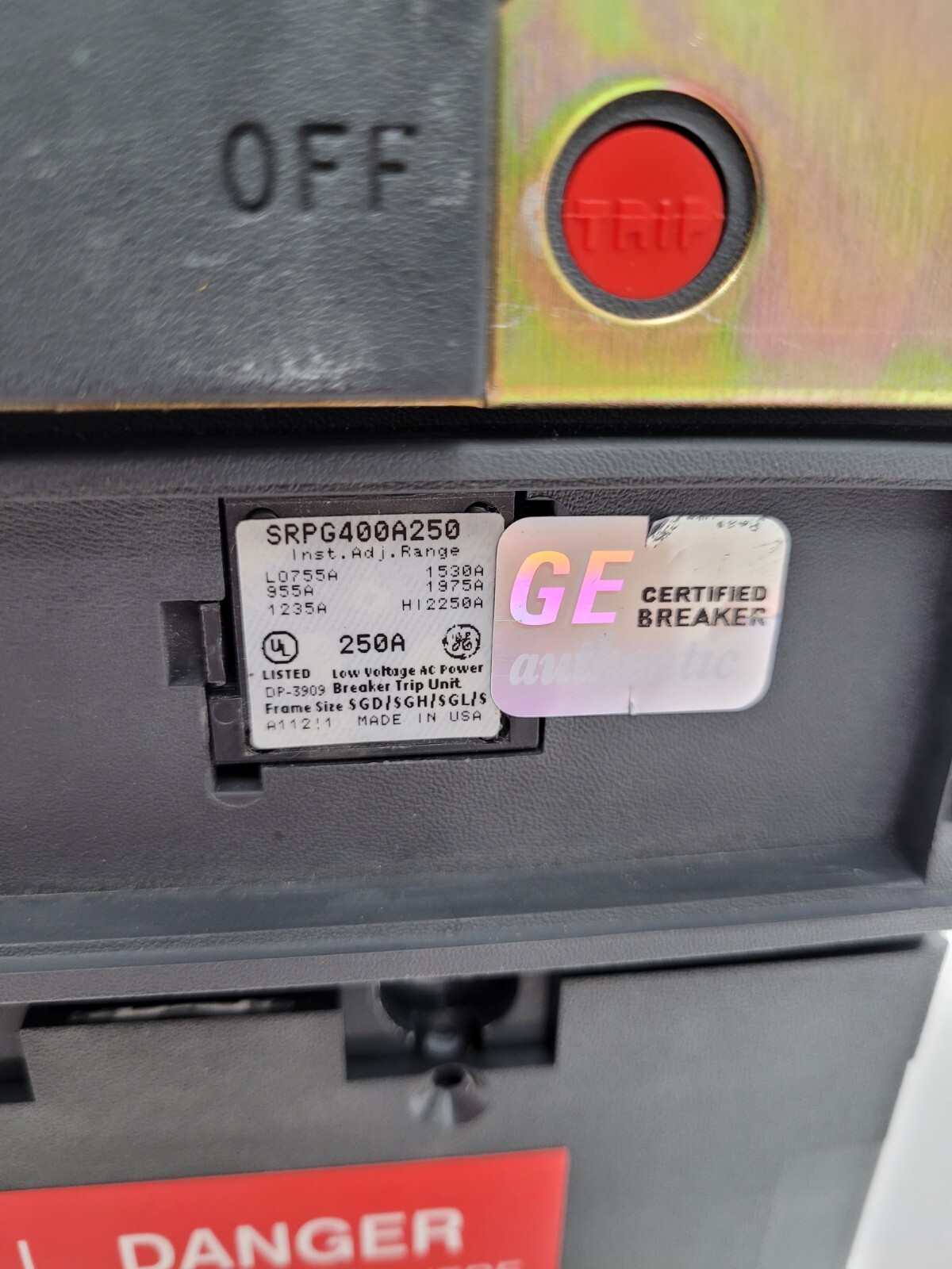 SGLL36AT0400 GE Spectra 400A Breaker Frame w/ 250A SRPG400A250 – Next Day Option