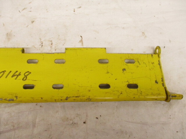 John Deere Hinge (AN30148)