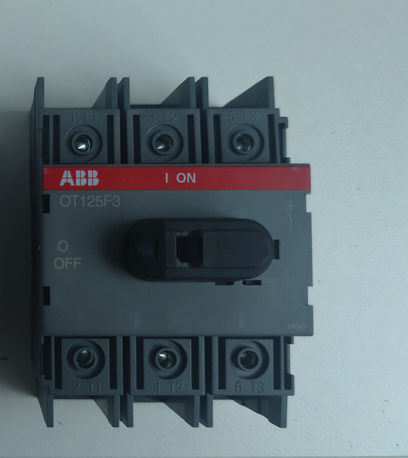 ABB OT125F3 Switch Disconnector 1SCA105033R1001 3-pole, front operated