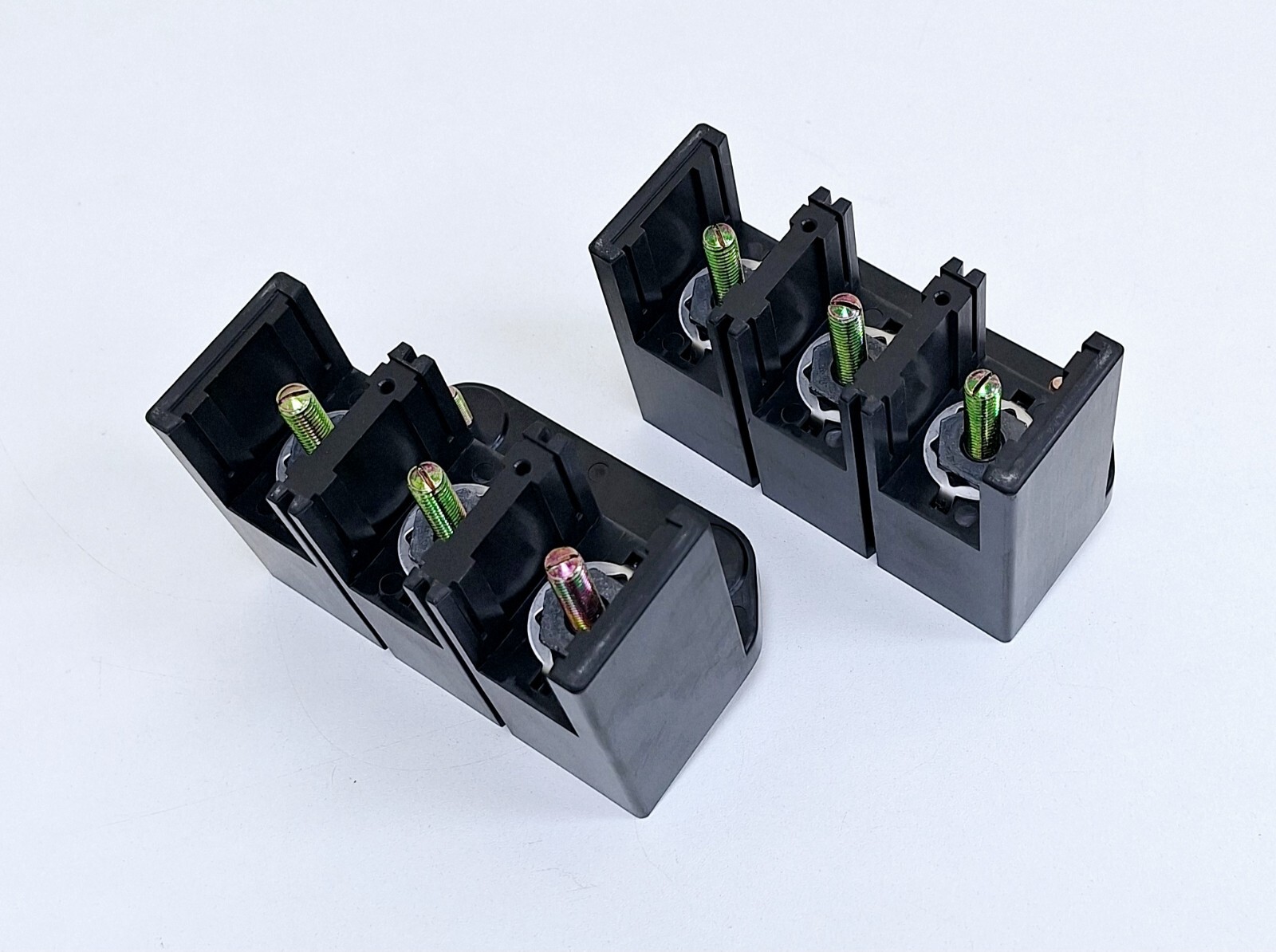 Terasaki TDM-3C Plug-in Mounting Block (Box of 2 pc)