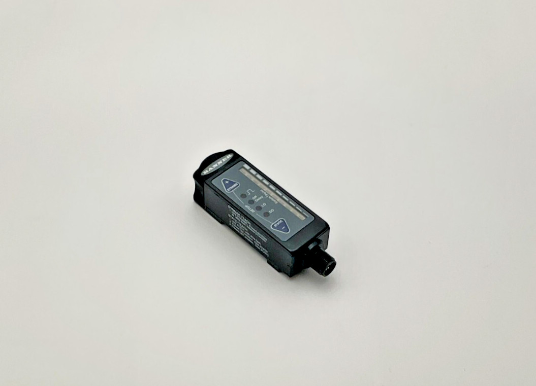 Banner R55FQ Photoelectric Sensor 10 to 30 VDC New (VT)