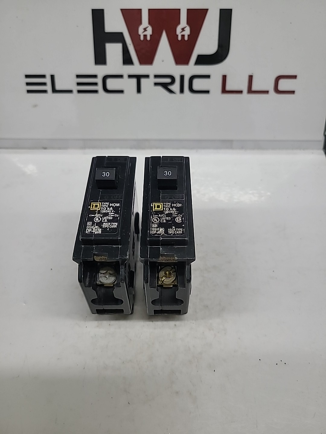 NEW (Lot Of 2) Square D HOMELINE HOM130 30A 1Pole Circuit Breaker