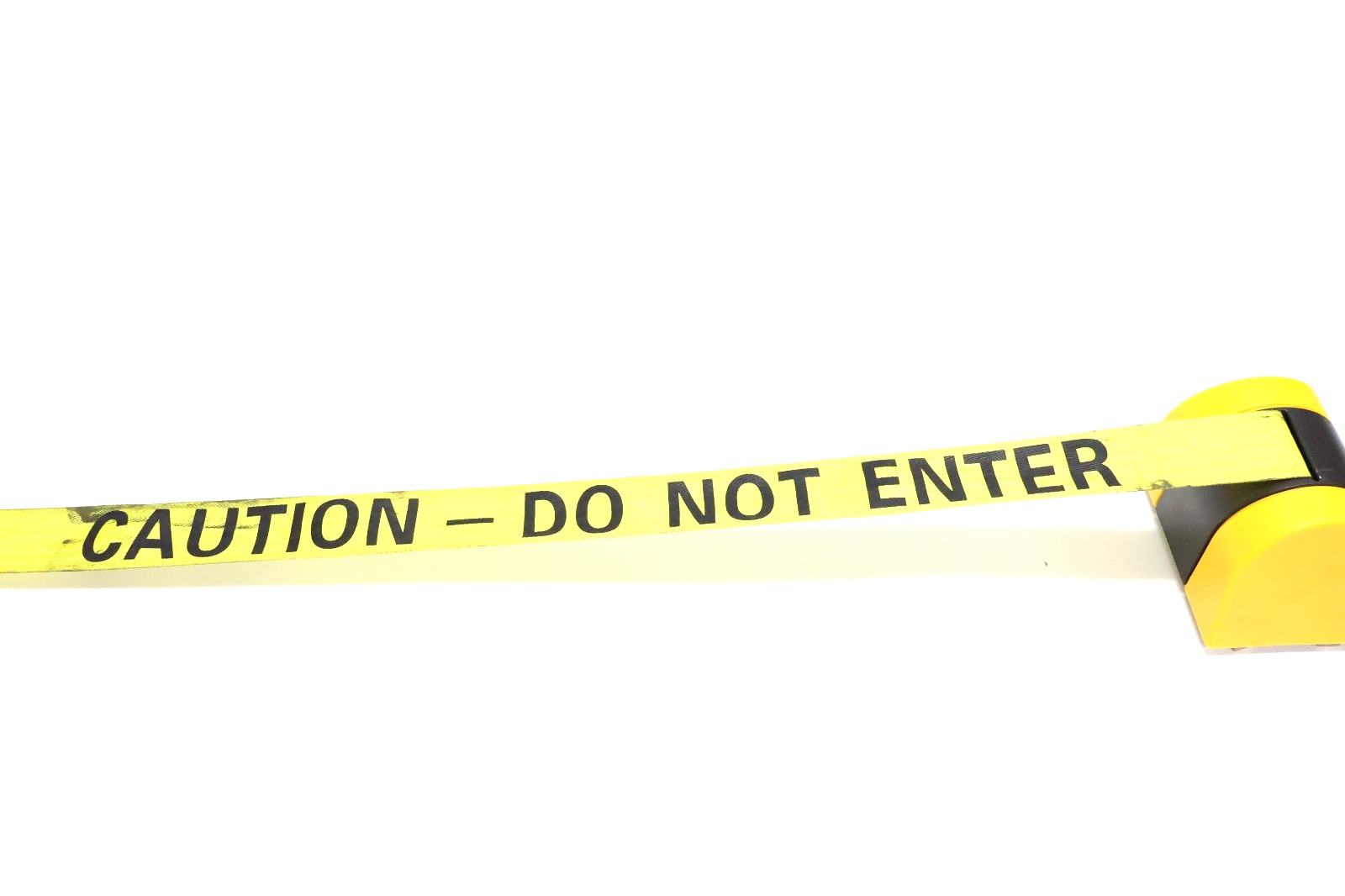 Uline 15′ Magnetic Retractable Belt Barrier “Caution Do Not Enter