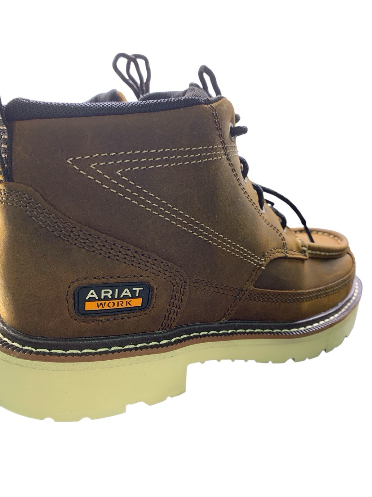 Ariat 10050836 Rebar Lift Round-Toe Chukka Work Boots for Men Size 8 Destressed