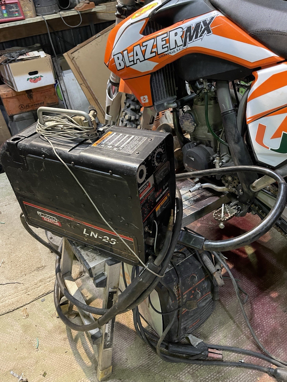Lincoln Electric LN-25 Wire Feeder Welding Equipment Wire Feeder Unit