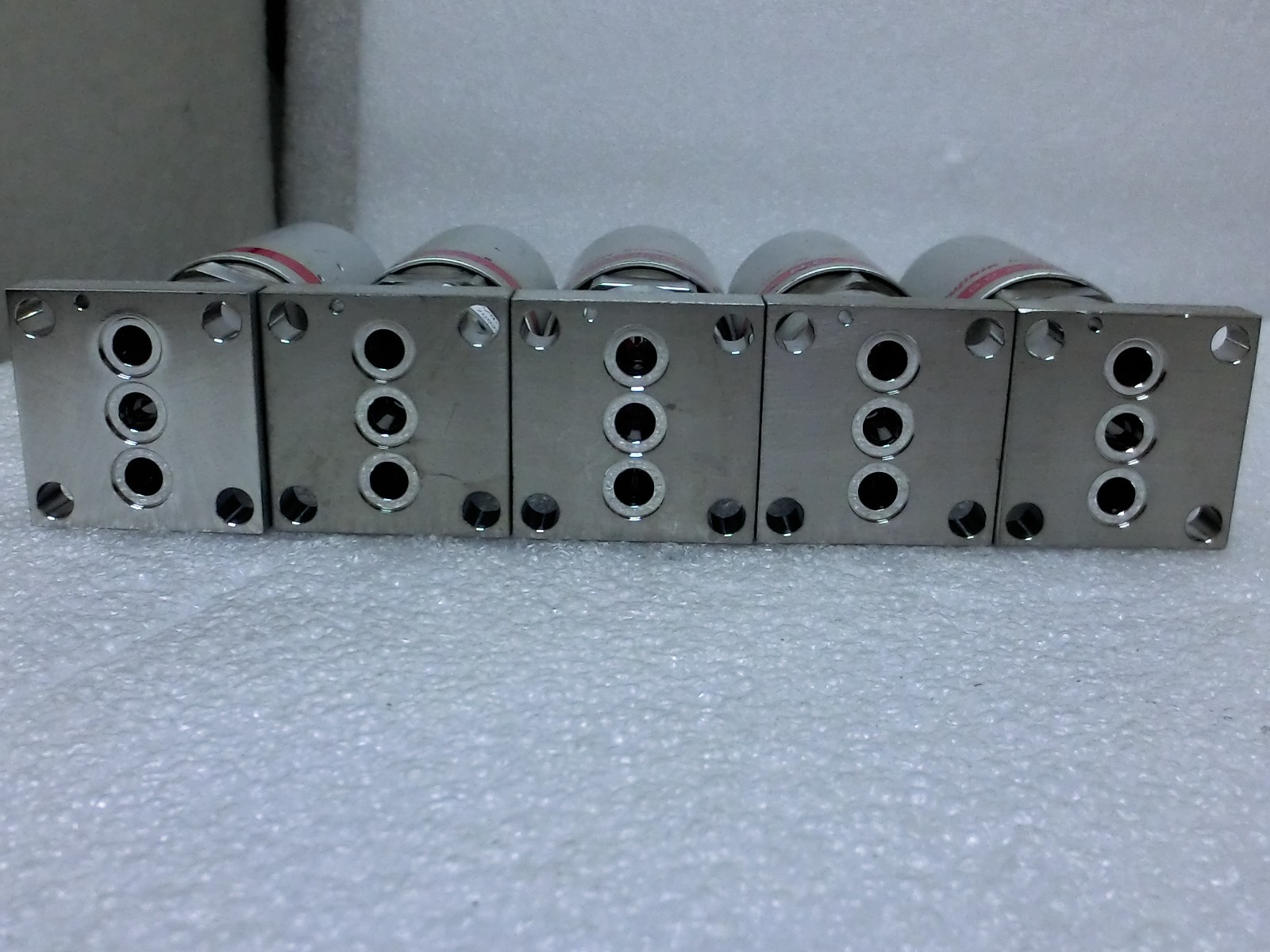 5pcs Fujikin 708223 Lam 766-197944-310 Rev C O.P. 0.5~0.6mPa N.C. Diaphragm~9932