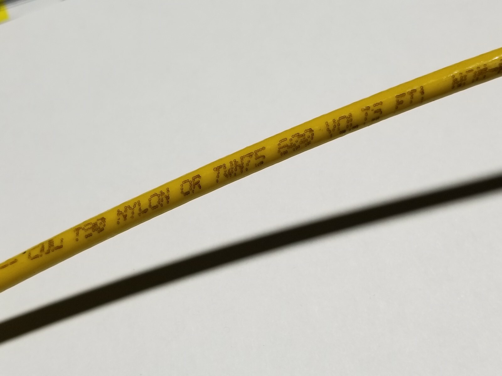 Southwire #10awg 19 Strand THHN/THWN/MTW Building Wire Cable 600V Yellow /100ft