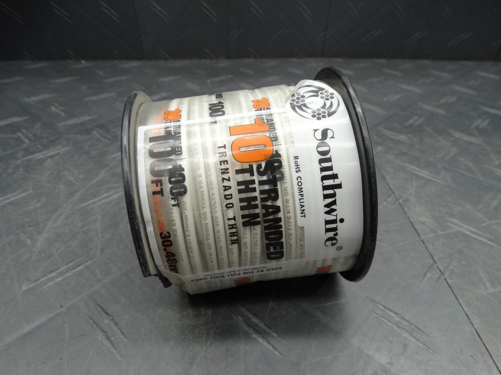 Southwire 100 ft 10-awg Stranded White CU Thhn Wire For Electrical Applications