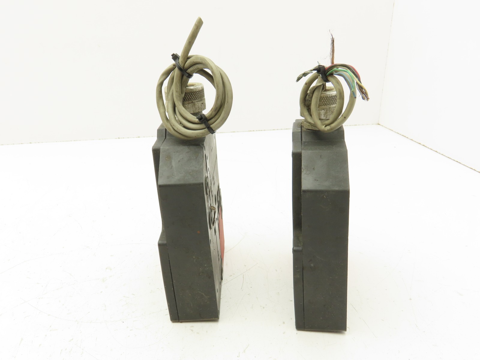 Omron D4JL-3NFG-C5 Guard Lock Safety-Door Switch Lot of 2