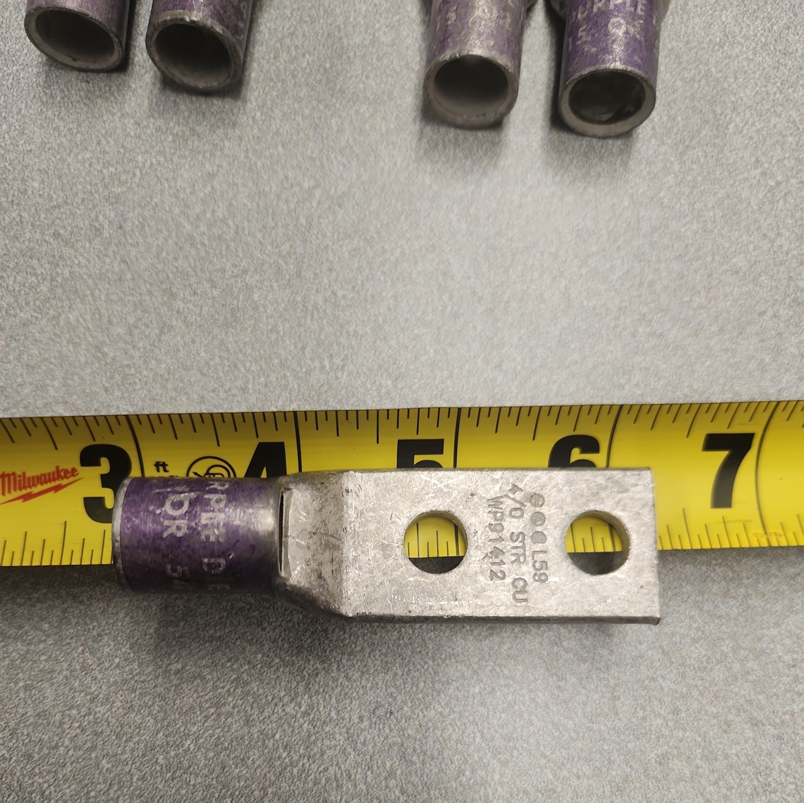 (10) Lug Ends 3/8″ X 1″ spacing 4/0 AWG STR CU Purple Die 15 54