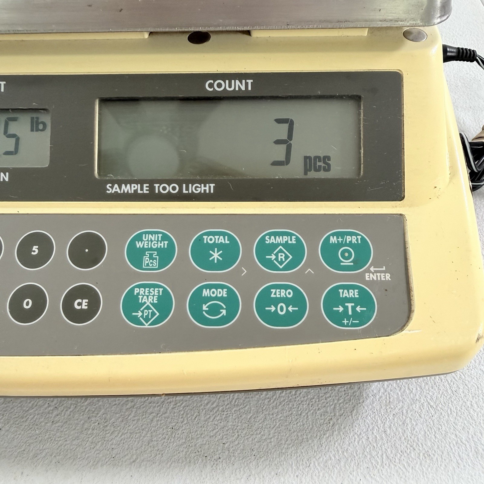A&D HC-6KB Precision Counting Scale 12lb X 0.002lb 6kg X 0.001kg W/ Cord TESTED