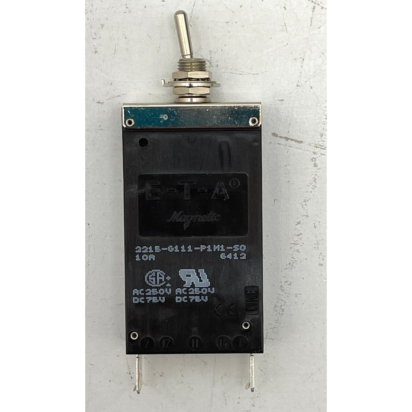 E-T-A 2215-G111-P1M1-S0 10A 1Pole Circuit Breaker Toggle Switch 10A 250VAC 75VDC