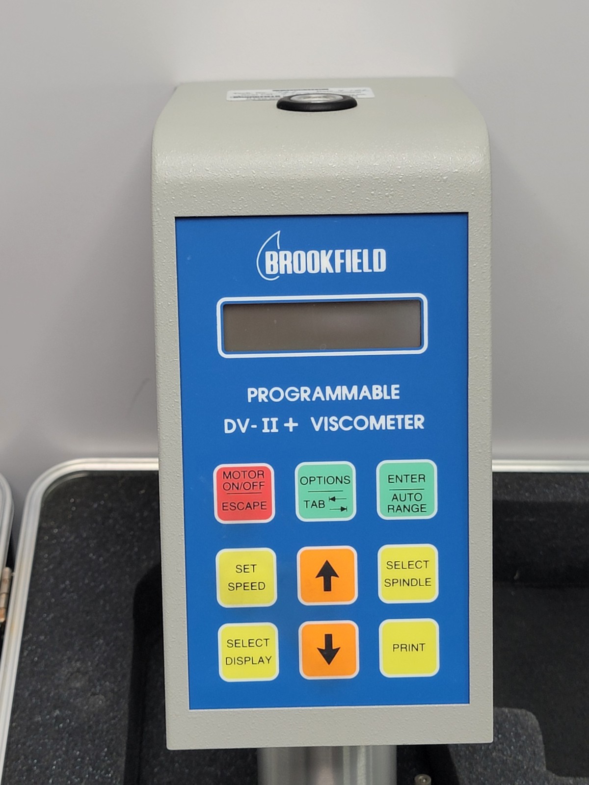 LITTLE USE – WITH SPINDLE – Brookfield DV-II+ Viscometer VERSION: 5.0 LVDV-II+CP