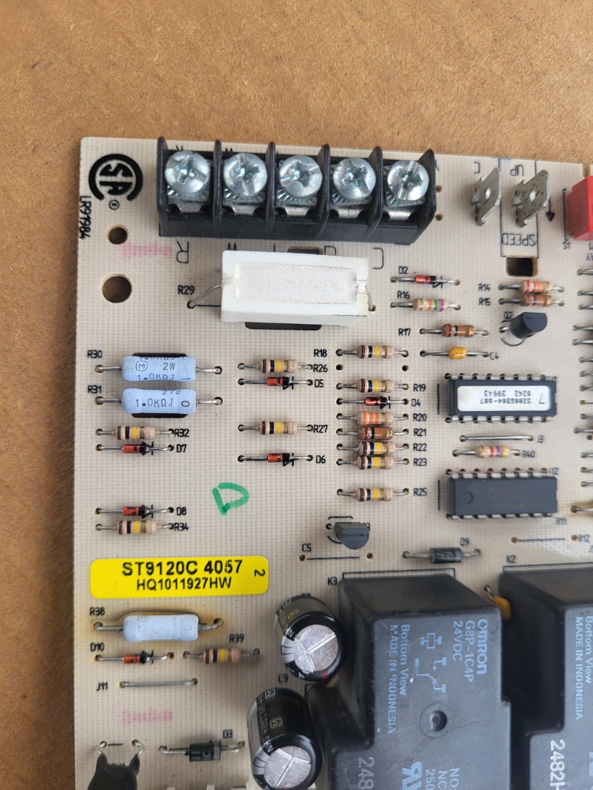 USED Honeywell ST9120C 4057 Furnace Control Board HQ1011927HW FREE SHIPPING