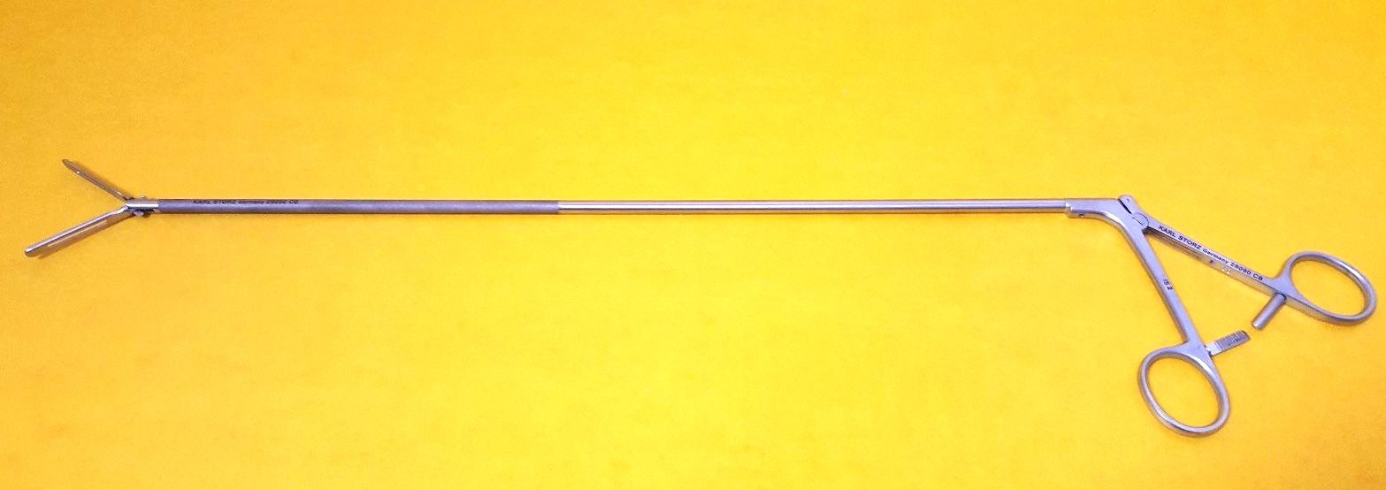Karl Storz Surgical Dorsey Bowel Grasping Forceps Double Action REF: 28090CB