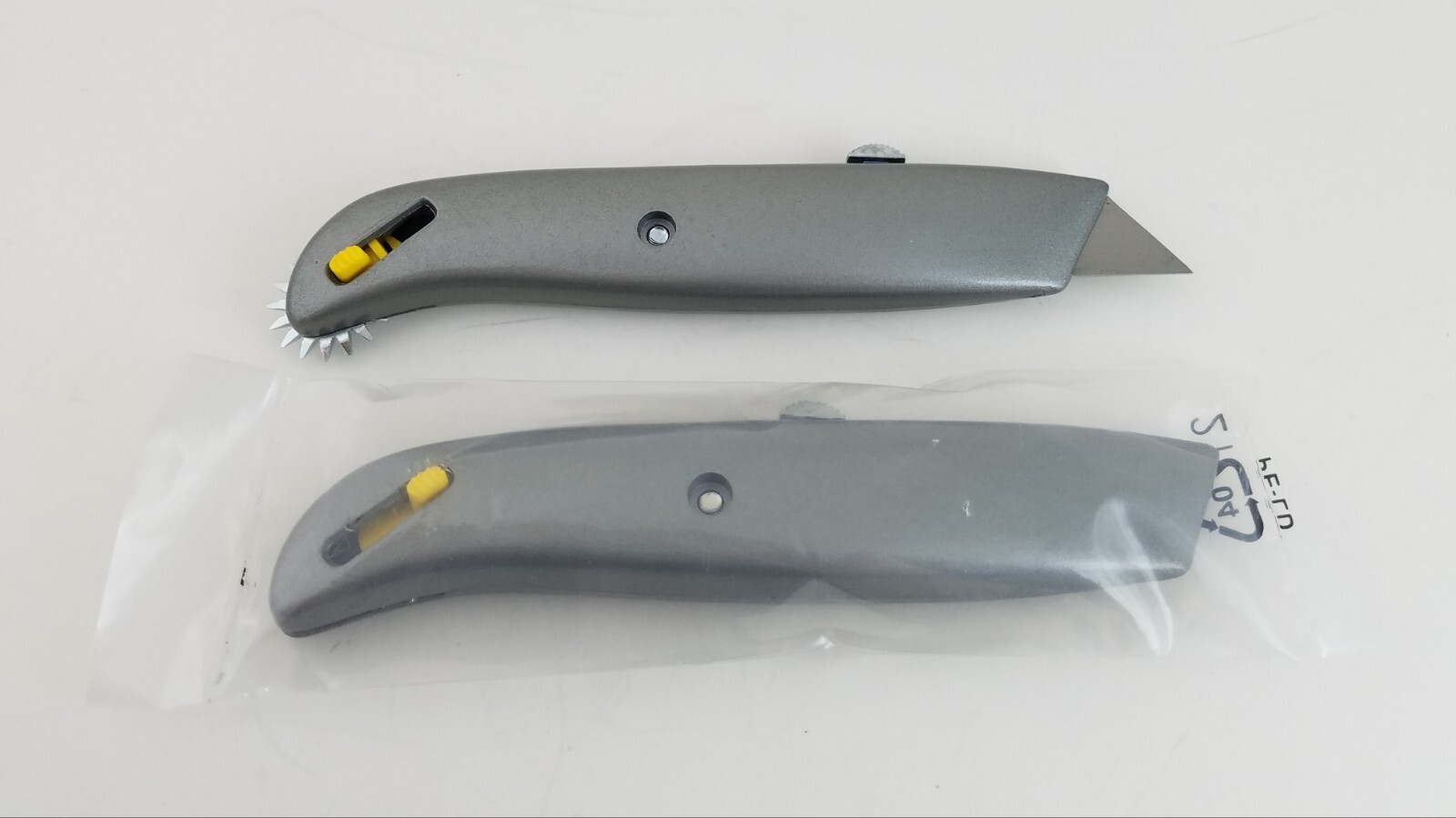 Retractable Make a Box Resizer Utility Knife with Scoring Wheel Cutter Tool size