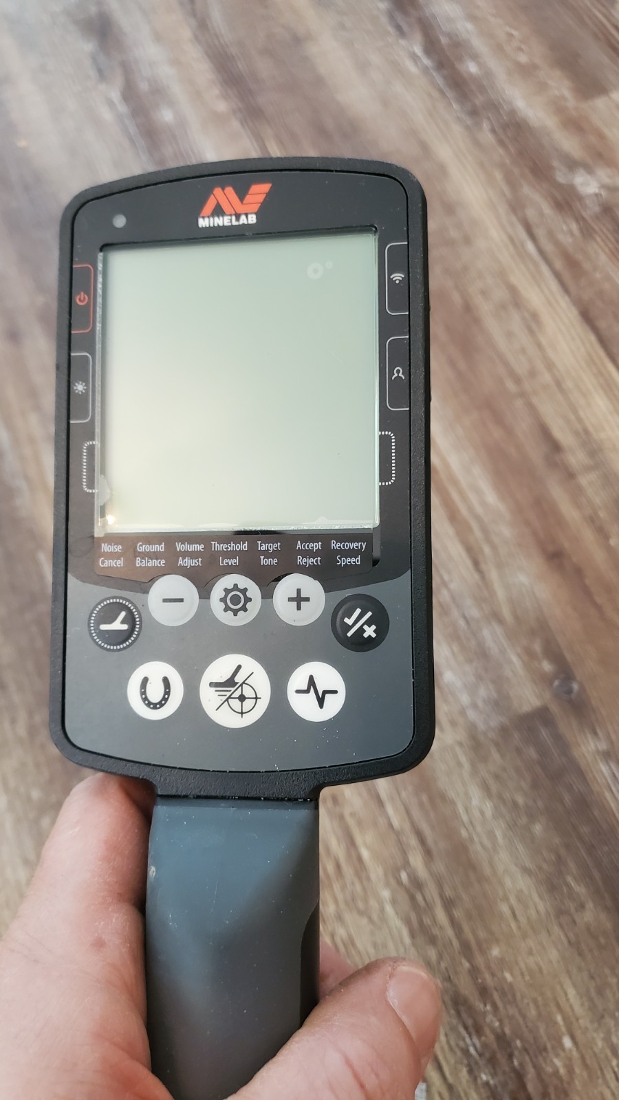 Minelab Equinox 800 Waterproof Metal Detector with Headphones!