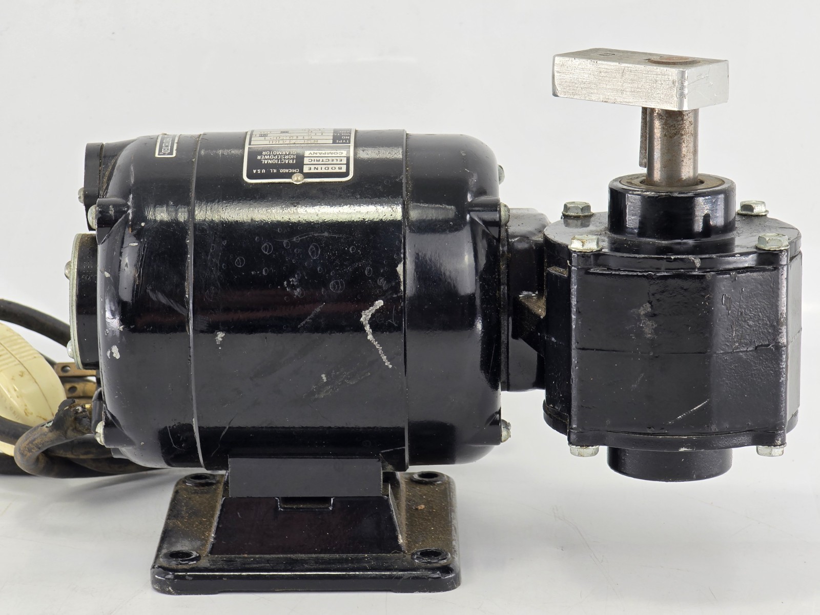 Bodine Electric NSI-34RH Gearmotor 115 V 2A 1/15HP 1725 RPM 60:1 Ratio Tested!