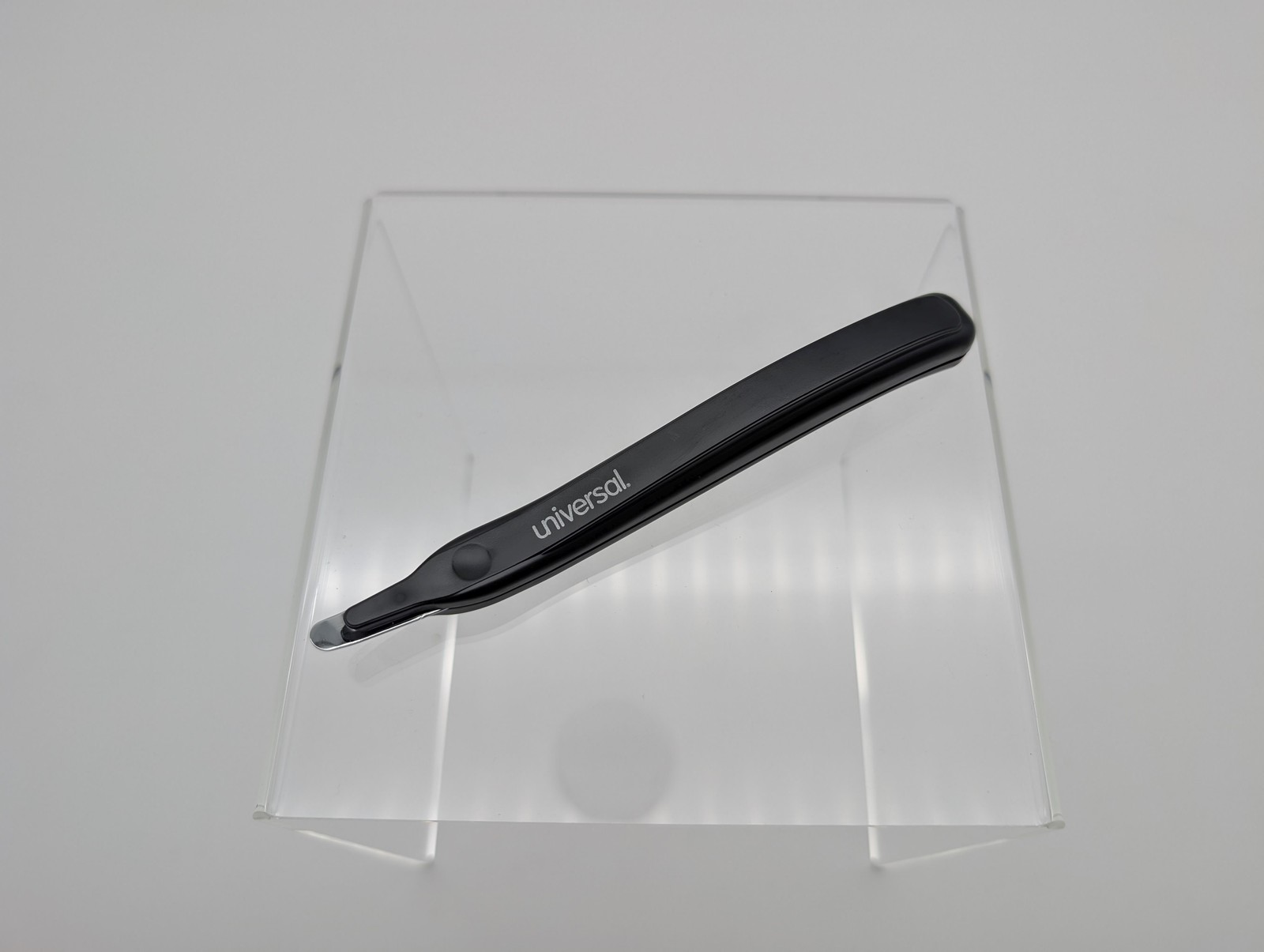Wand Style Staple Removers Black 6″ Universal Office Products UNV10700 Pack of 5