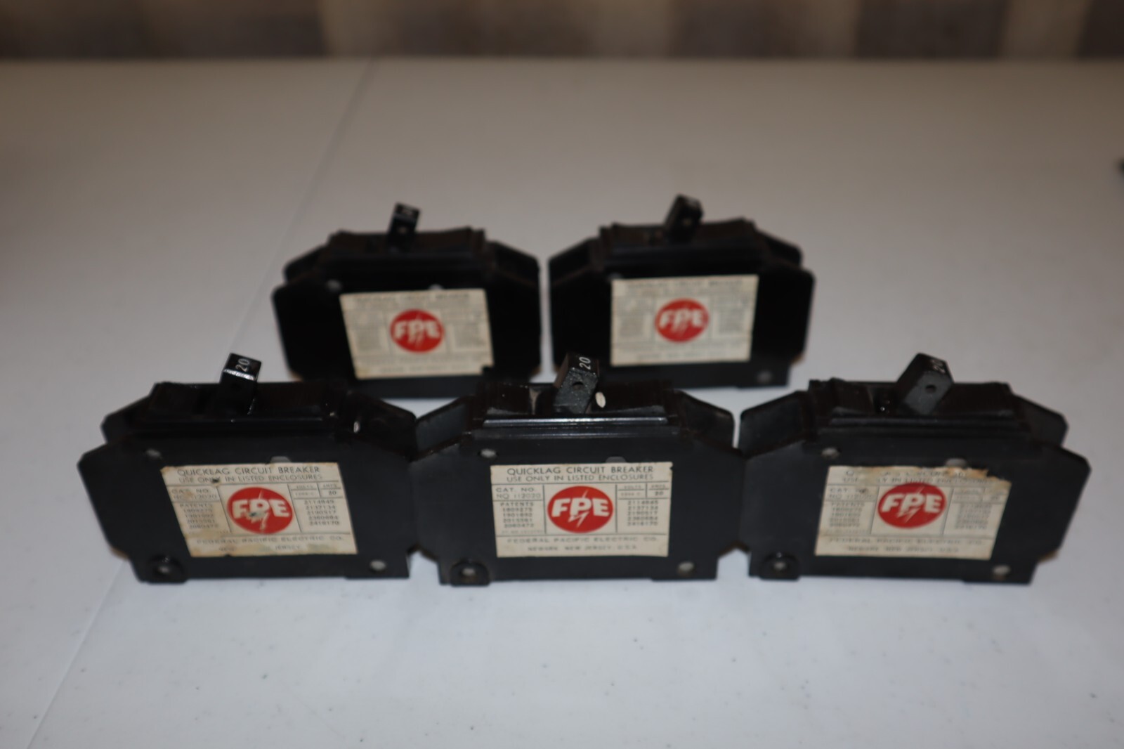Federal Pacific Electric 112020 20 amp 1-Pole Breaker Lot of 5