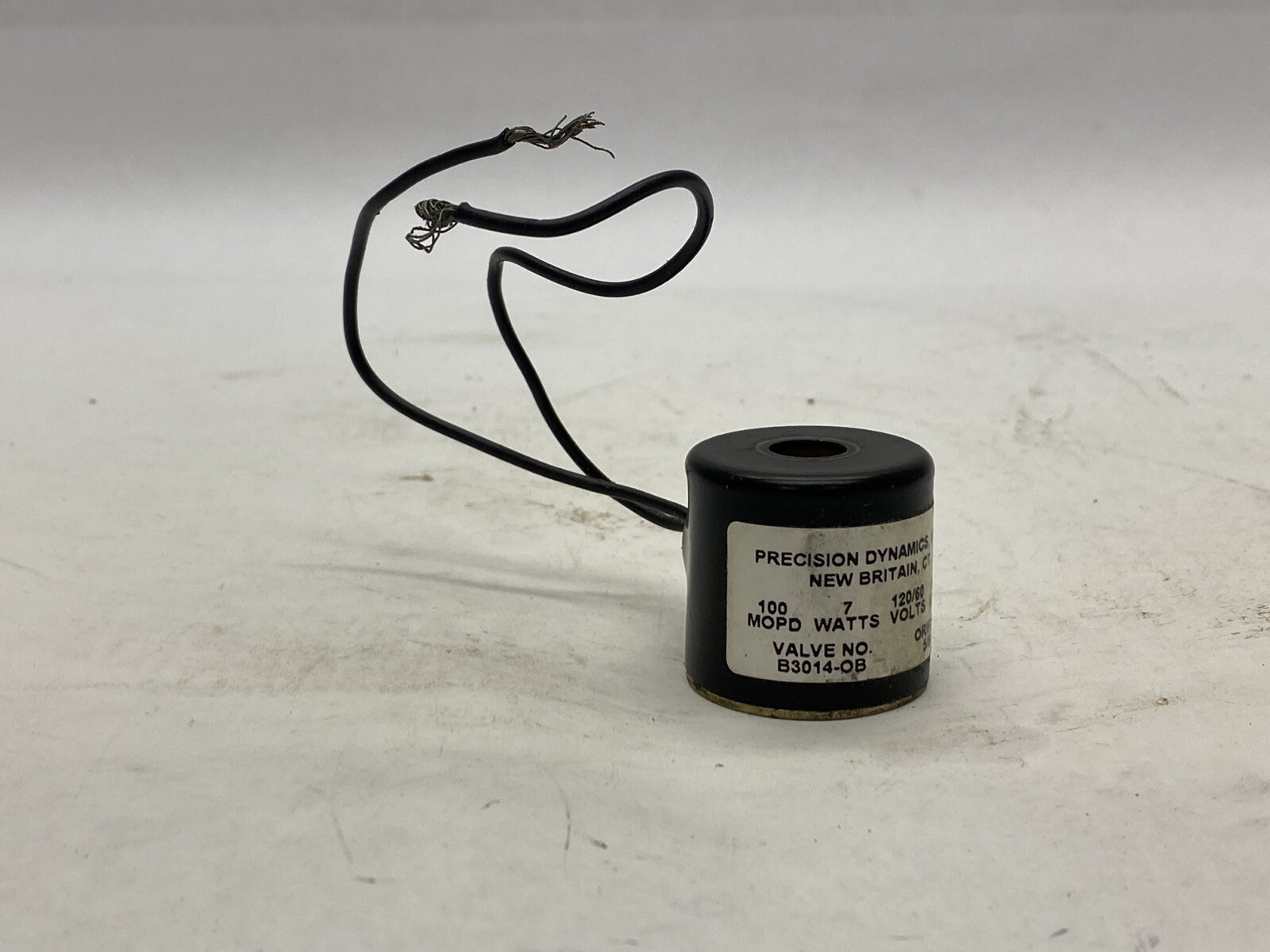 USED Precision Dynamics 7W 120V 60Hz 100 MOPD 5/8” Orific Solenoid Coil B3014-OB