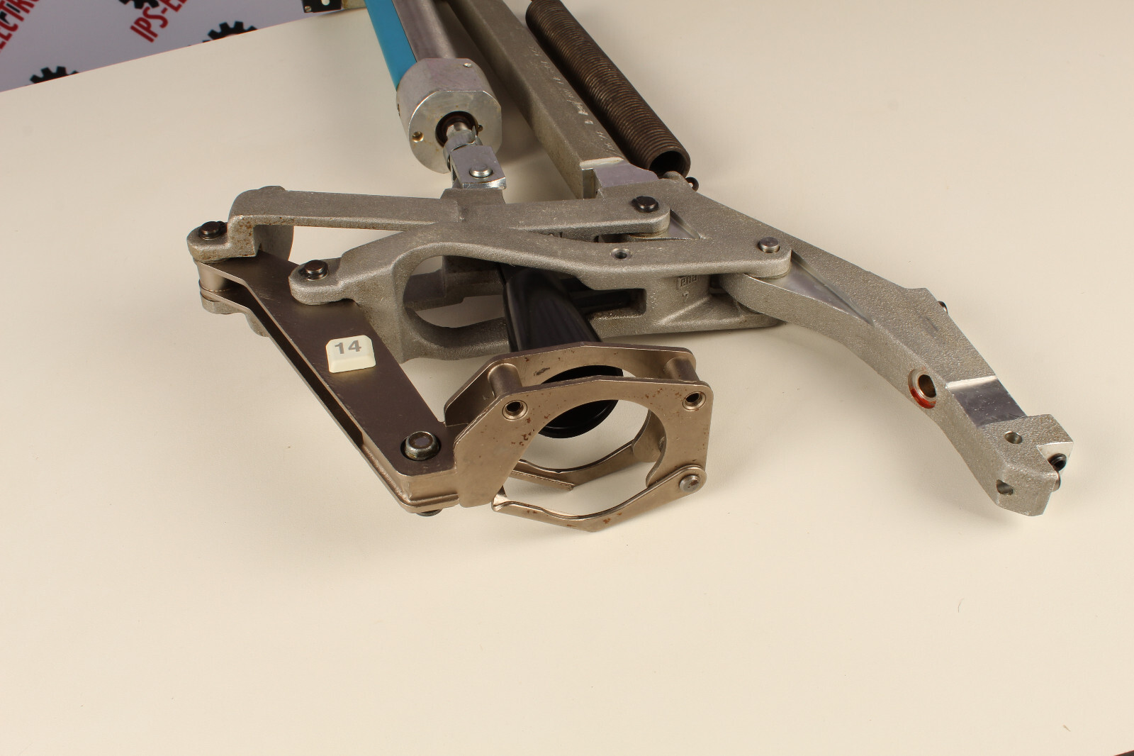 Chiron DSMB-32-137-PPV-A SA-27020 + spring (tool arm) – 6 months warranty