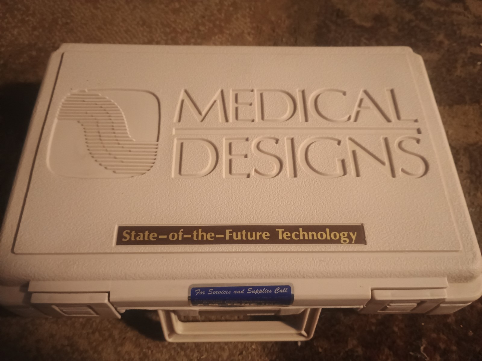 Medical Designs Spectrum Handheld TENS Unit Kit w/ Case, Manual & Accessories
