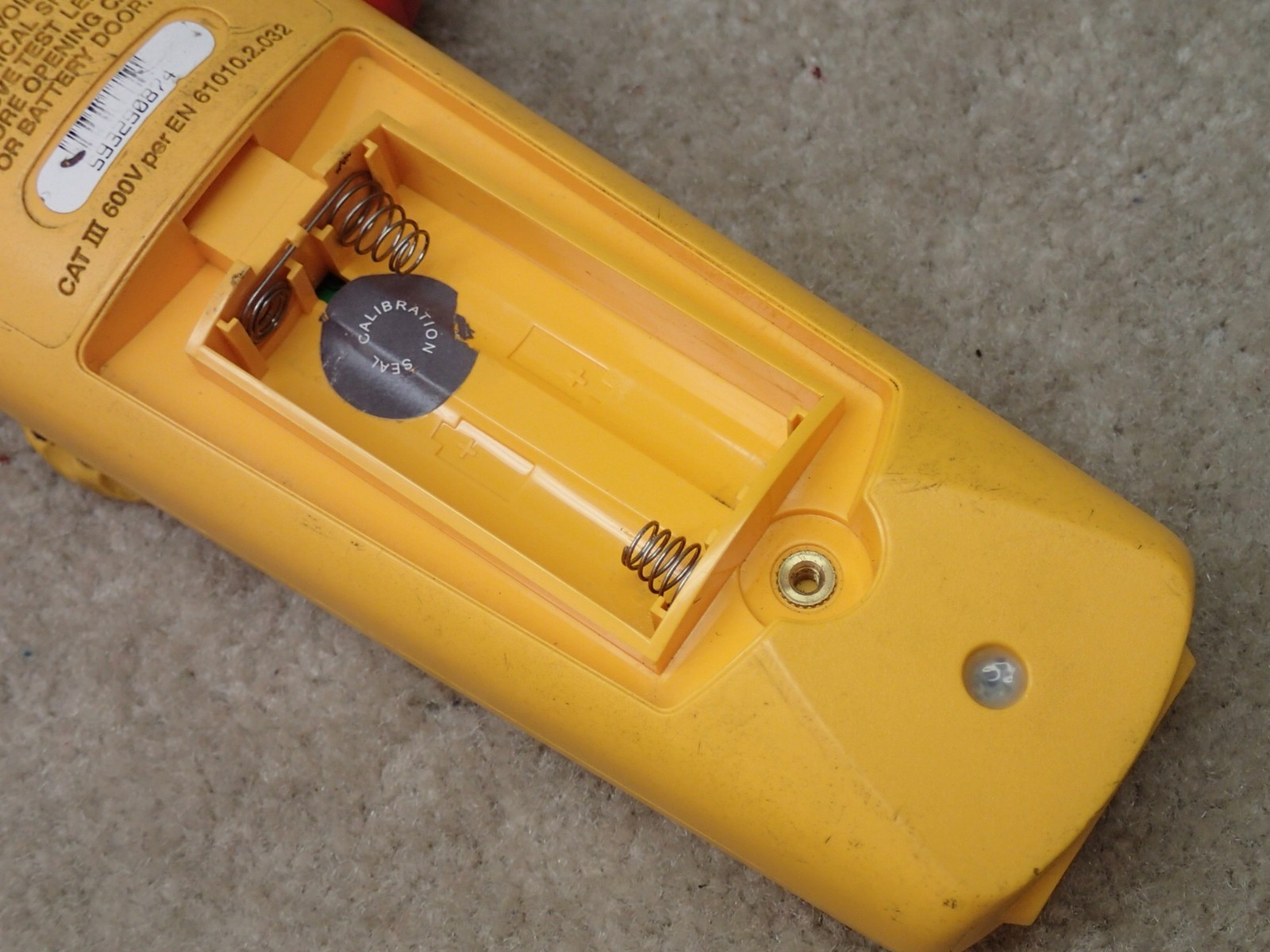 Fluke 337 True RMS Digital Clamp Meter Works but Hertz Out User Item