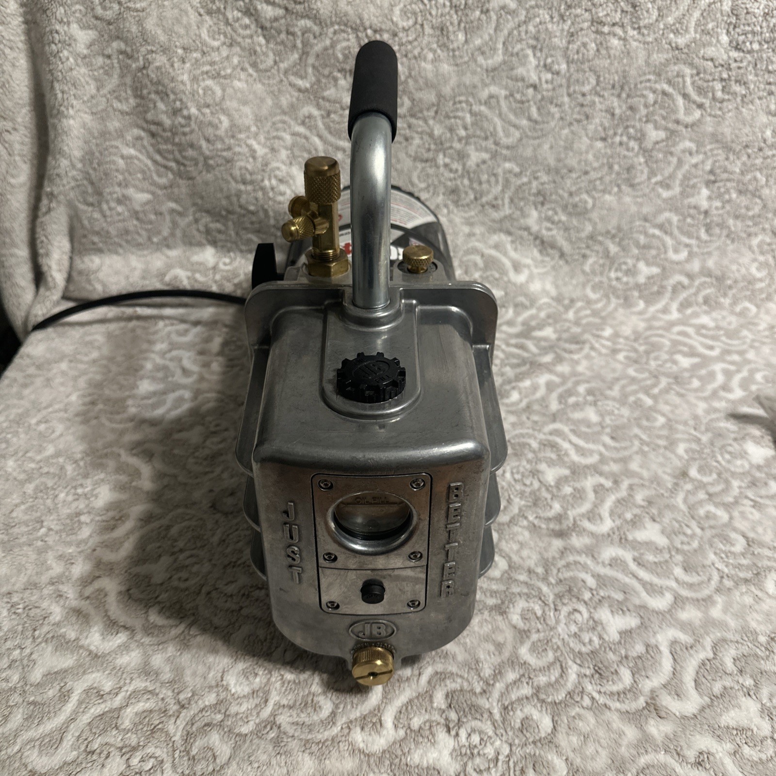 JB Industries DV-240DC Vacuum Pump, 8.4 CFM 1/2 hp DC Motor Platinum Pro DC 8.4
