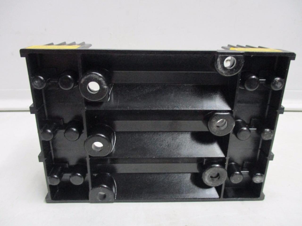 BUSS H60030-3CR Fuse Holder – Class H Fuse, 600V 30A 60C/75C Wire – NEW