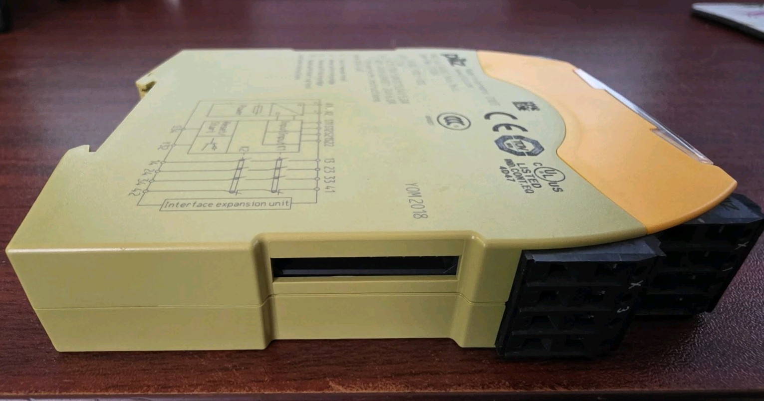 USED PILZ PNOZ s4 751104 C 24VDC 3n/o 1 n/c Safety Switch Relay – U.S. SELLER