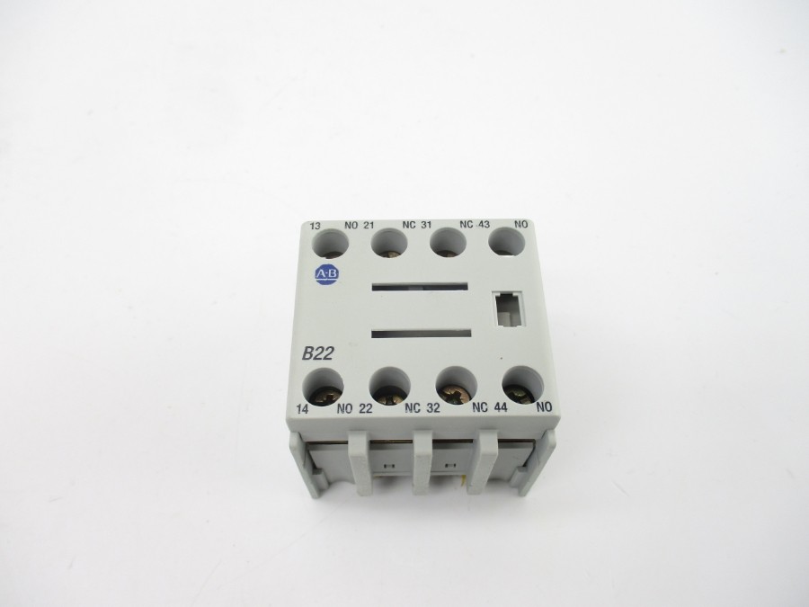 INDUSTRIAL SPARE PART 100-FB22 SER. A 600VAC 10A (WH) NSMP