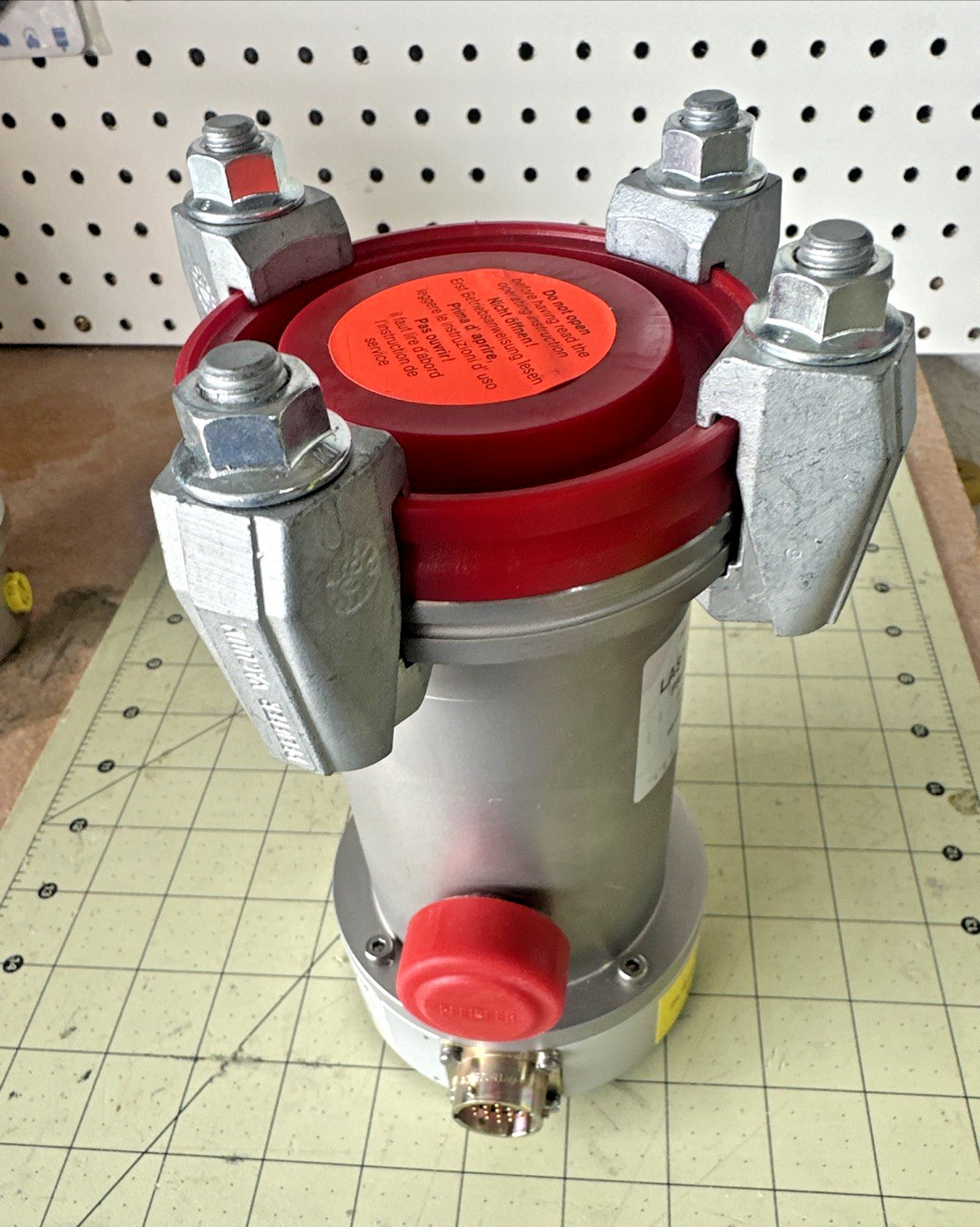 Pfeiffer TMH-050 Turbo Vacuum Pump W/ Cover Plates As Shown *Works*