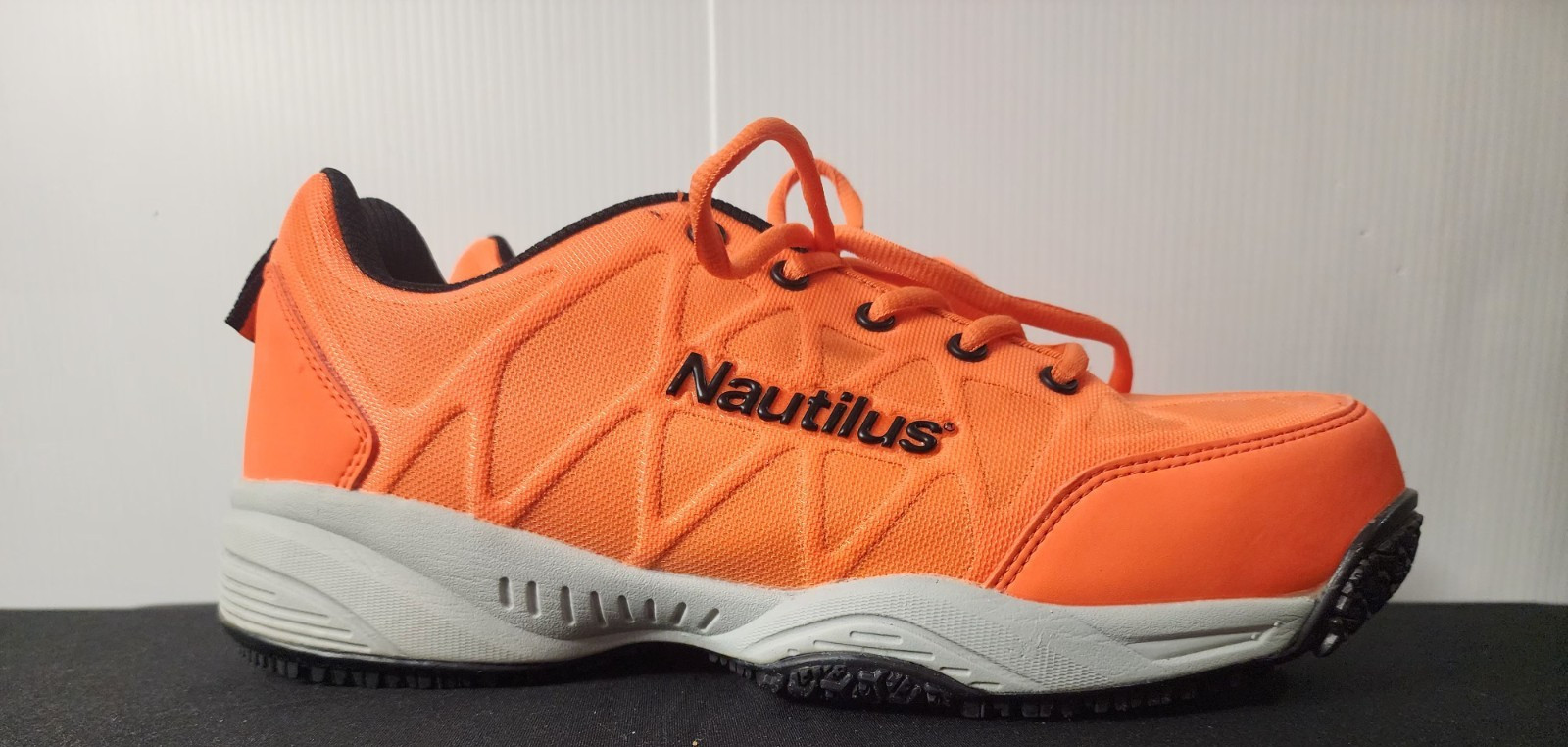 Nautilus Safety Footwear Style N2116 Orange Composite Toe Nylon Mesh Size 9M