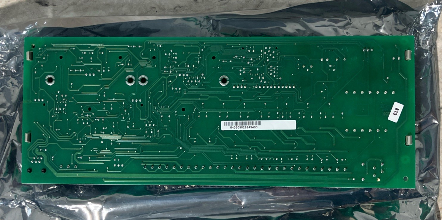 Siemens 540-509 Apogee Unit Vent Controller Terminal – Powers On, No Power Cord
