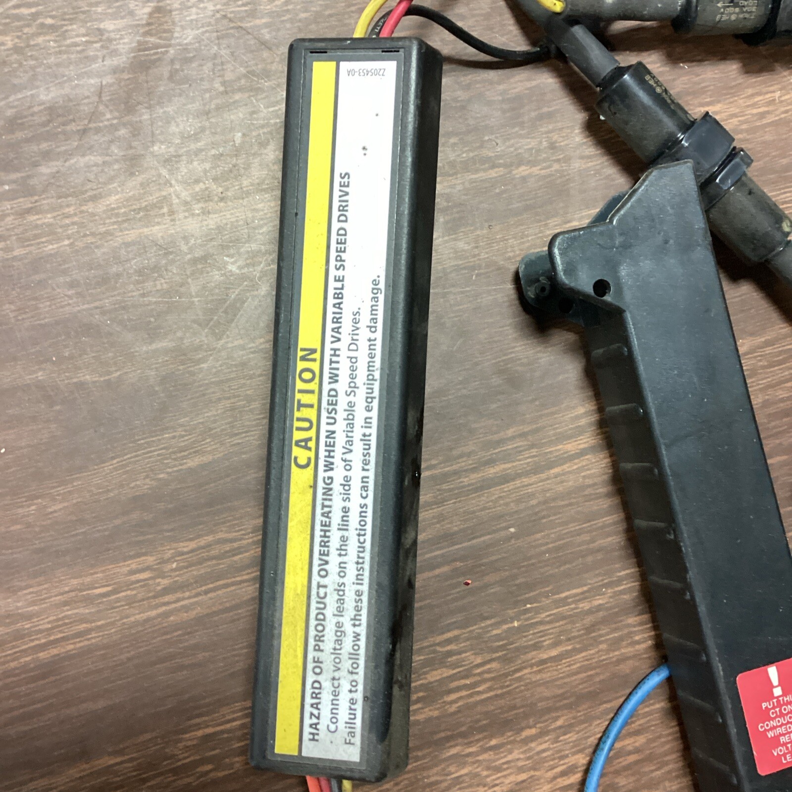 VERIS H8042-0800-3 ENERCEPT H8000 POWER METER HAWKEYE H804208003