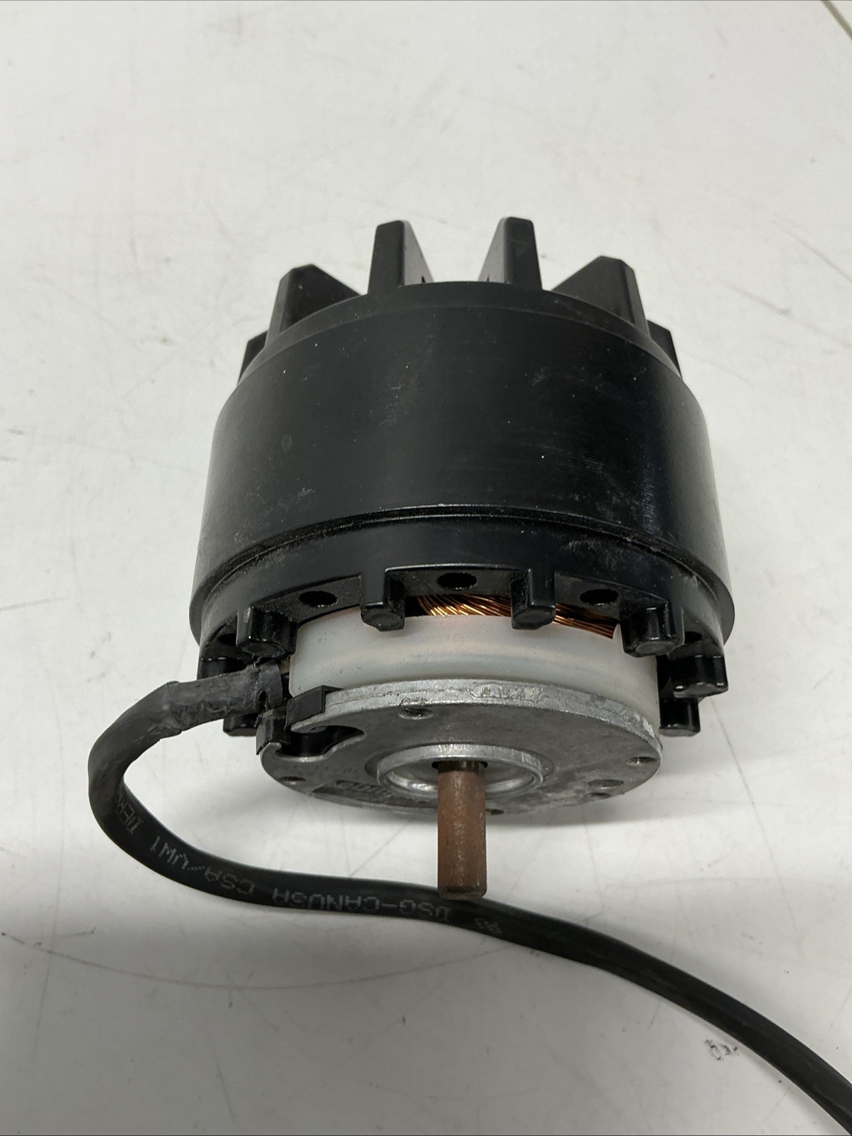 Ebmpapst Motor M2E068-DF13-79. W-004