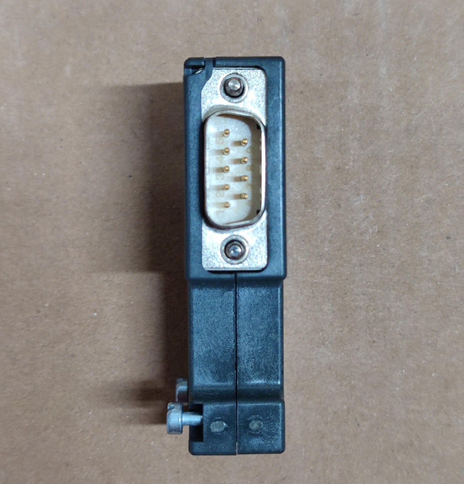 LOT OF 4 6ES7 972-0BA12-0XA0 SIEMENS PROFIBUS DP BUS CONNECTOR 6ES7972-0BA12-0X