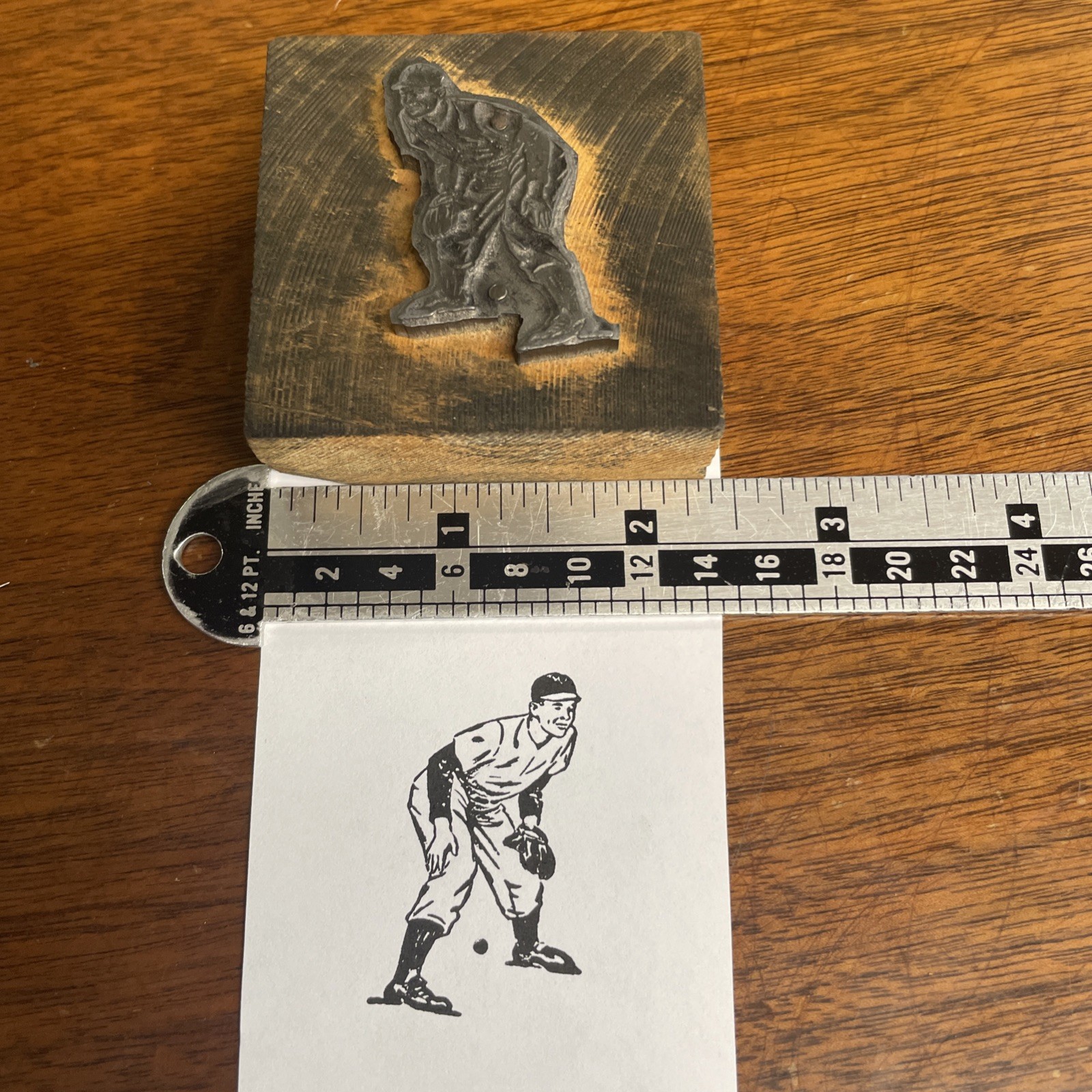 VTG Letterpress Printers Block Cut VINTAGE BASEBALL PLAYER