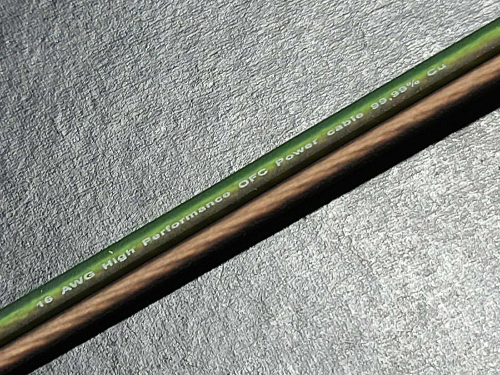 Deaf Bonce 16/2C Machete OFC Car Audio/Automotive Speaker Cable Green+Brown/20ft