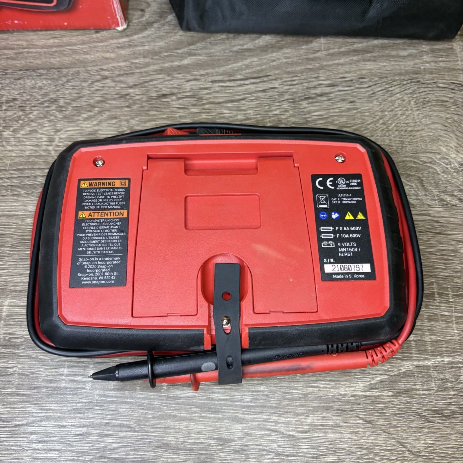 Snap On EEDM504F Basic TRMS Digital Multimeter with Leads & Pouch – 13978