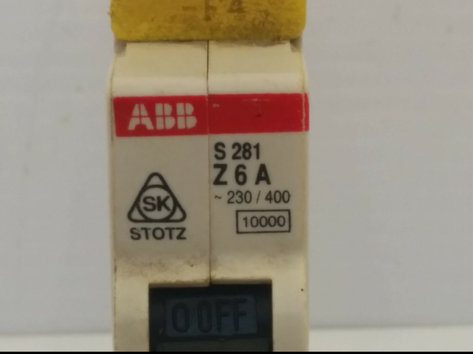 ABB S 281 Z 6 A CIRCUIT BREAKER, 6 AMP 1 POLE 277/480 VAC, VDE 0660 E76126