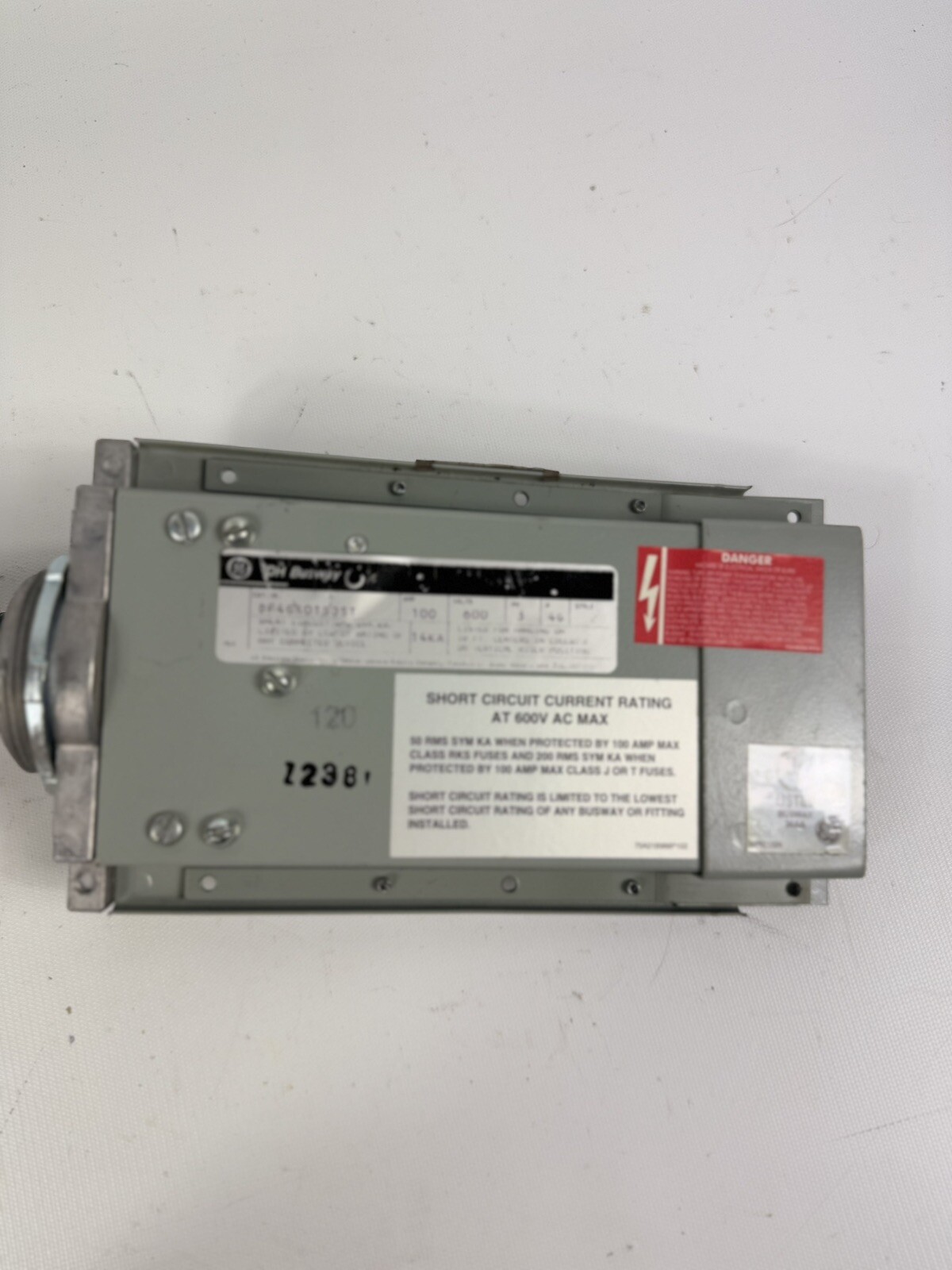 NEW GE DP4GA01SOST 100A 600V 3P DH Busway, 4 Wire With Ground. 100 AMP, DP4
