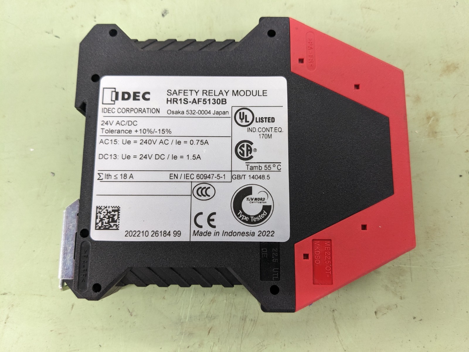IDEC HR1S-AF5130B Safety Relay Module 24 Volt AC/DC – OPEN BOX FREE SHIPPING