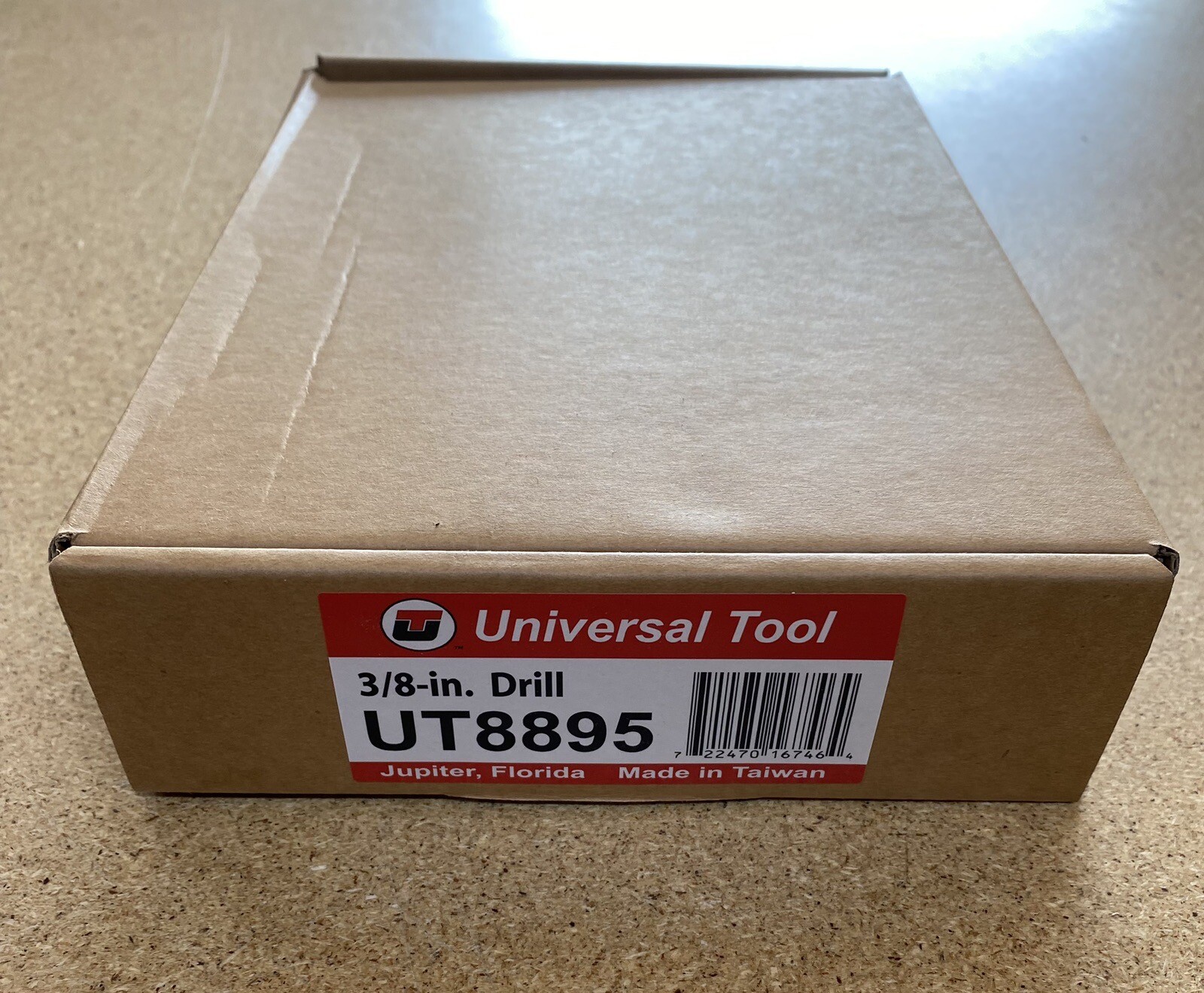 Universal Tool UT8895 3/8″ Pistol Drill