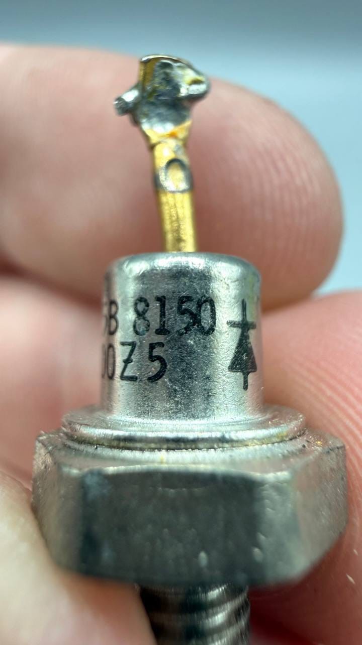 Lot of 9 Motorola 1N3005B 10W 100V Stud Mount Zener Diodes DO-4 Vintage