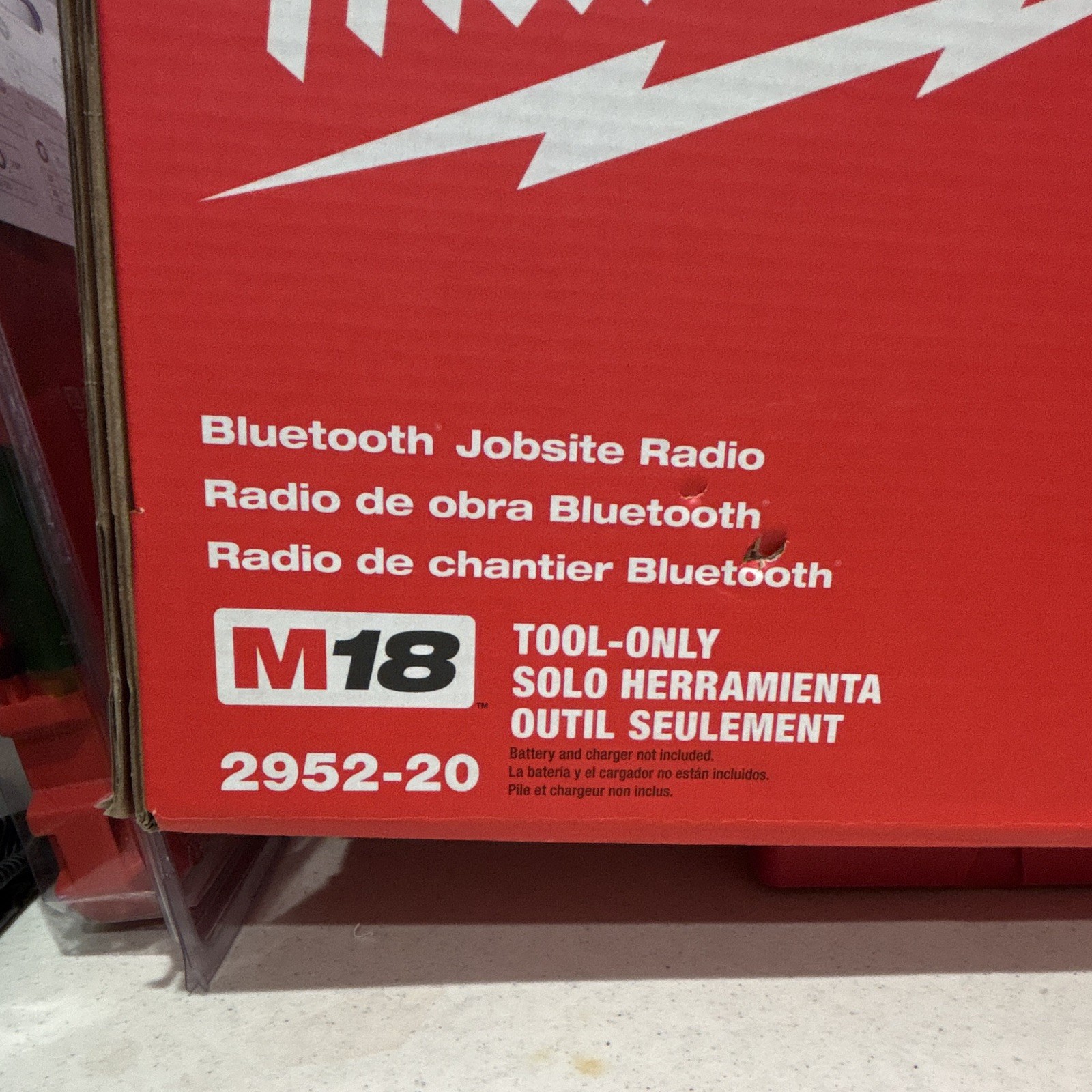 Milwaukee M18 Bluetooth Jobsite Radio Tool-Only M18 2952-20