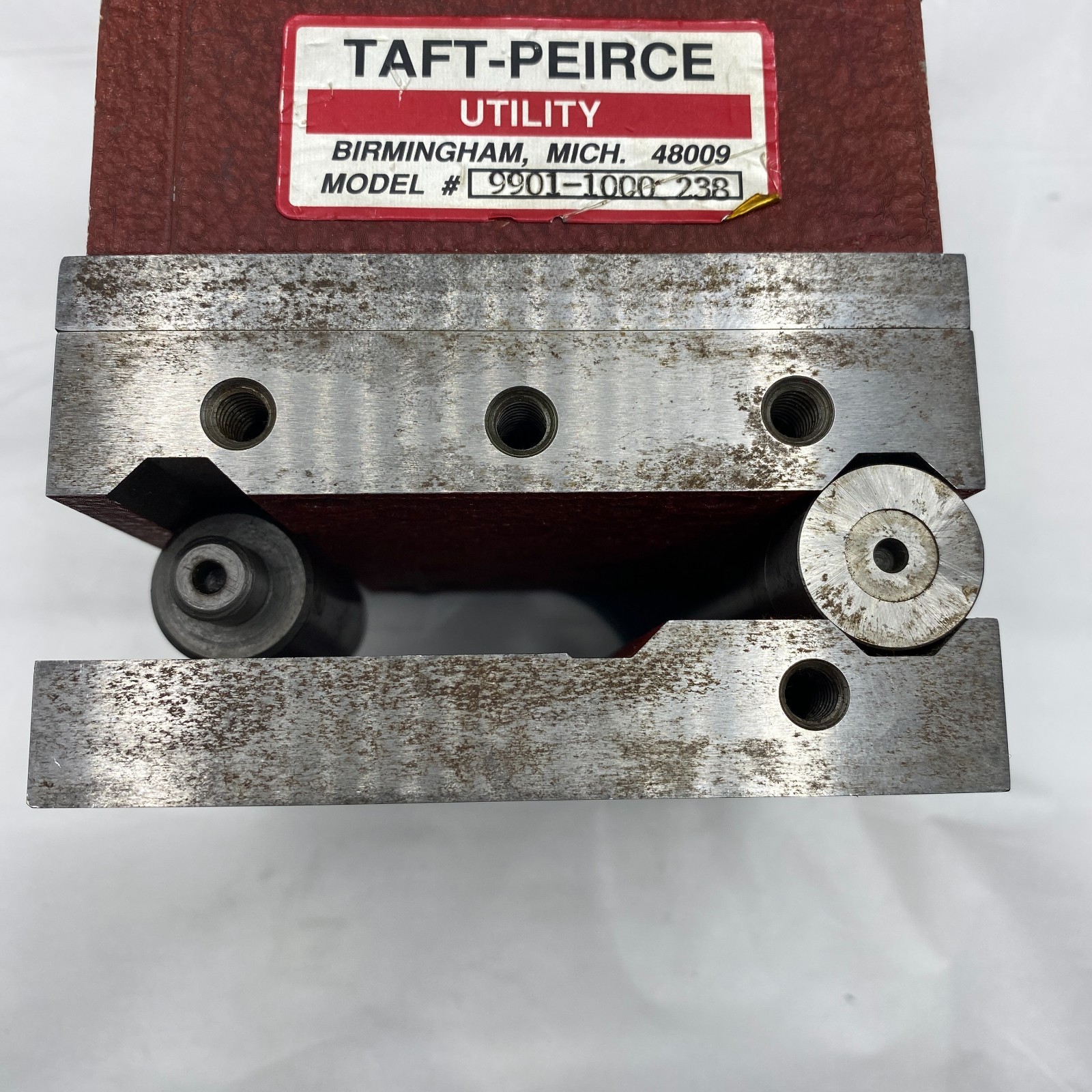 Taft-Peirce Utility 9001-1000 238 Industrial Die Set PAT 4398349