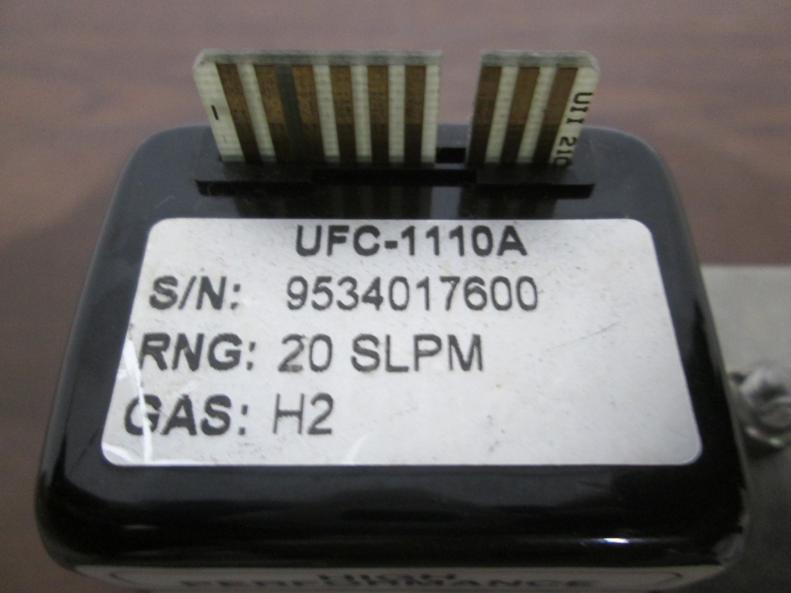 Unit, UFC-1110A, 20 SLPM, H2, Mass Flow Controller, 1/4″ Port, Used
