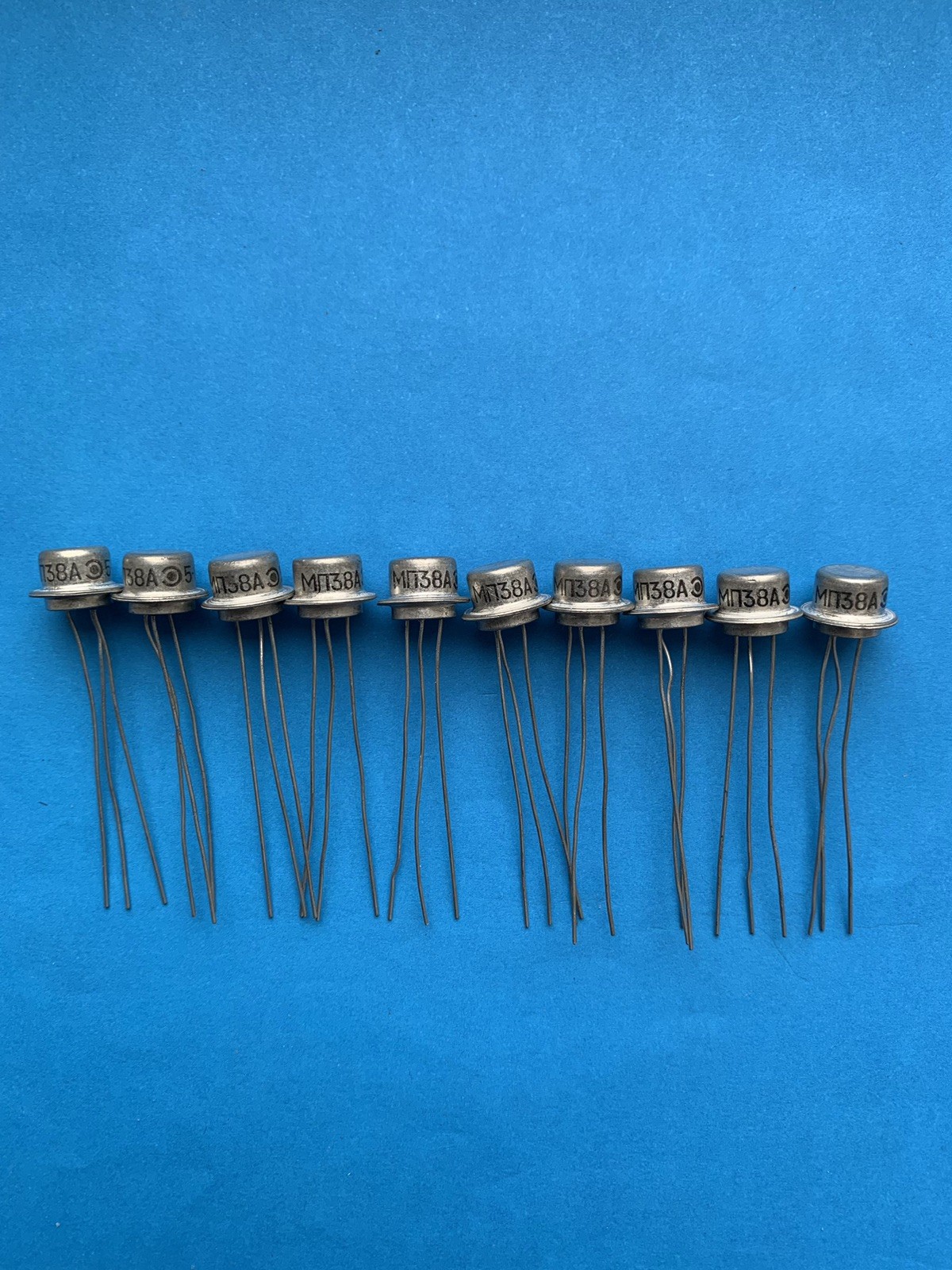 Lot 20pcs. MP38А(МП38А) NPN GERMANIUM TRANSISTOR 0.15 W 0.02A~107NU70; 155NU70